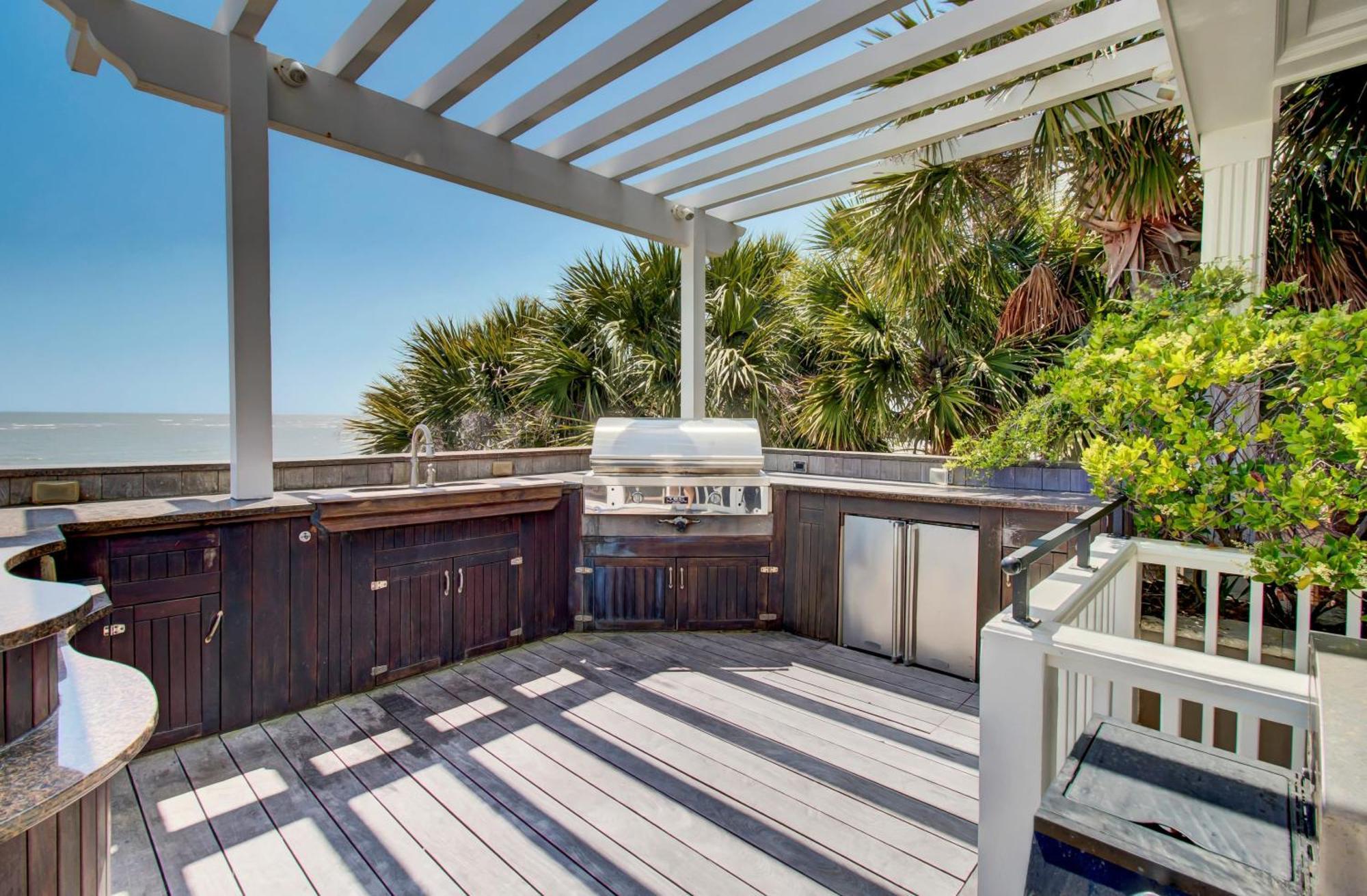 114 Ocean Boulevard By Avantstay Beachfront Putting Green Volleyball Court Infinity Pool Sullivans Island Exterior foto